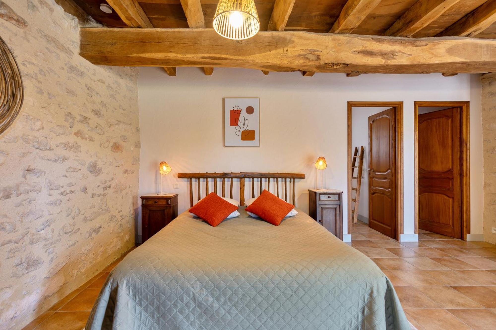 Et Jardin De Pierres Bed & Breakfast 3*