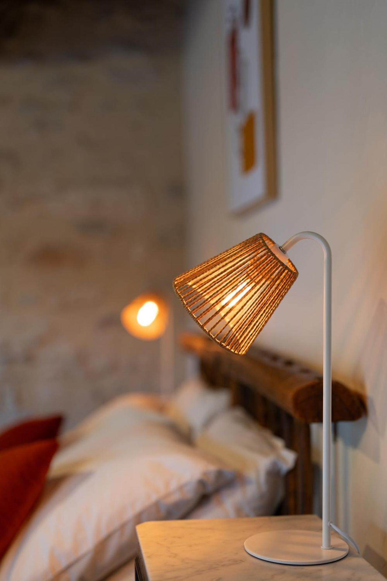 Et Jardin De Pierres Bed & Breakfast Espedaillac