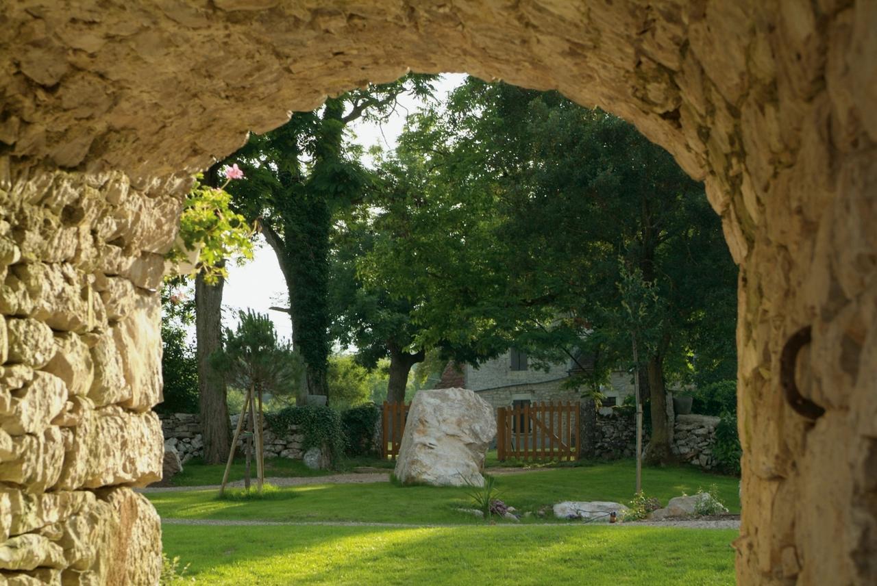 Et Jardin De Pierres