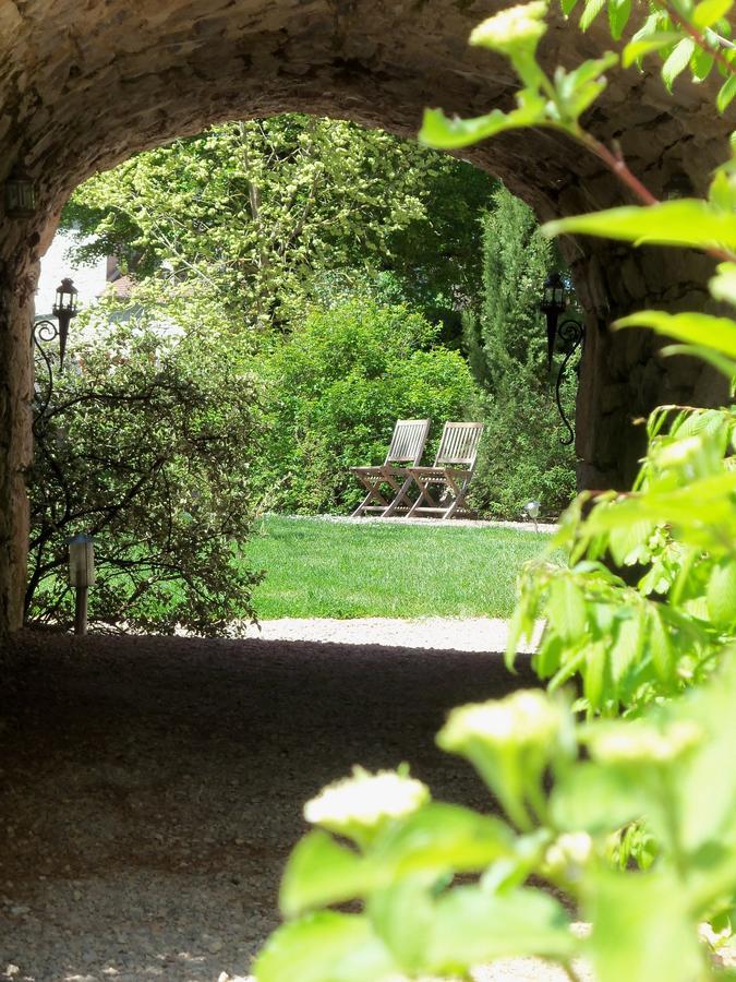 Bed & Breakfast Et Jardin De Pierres